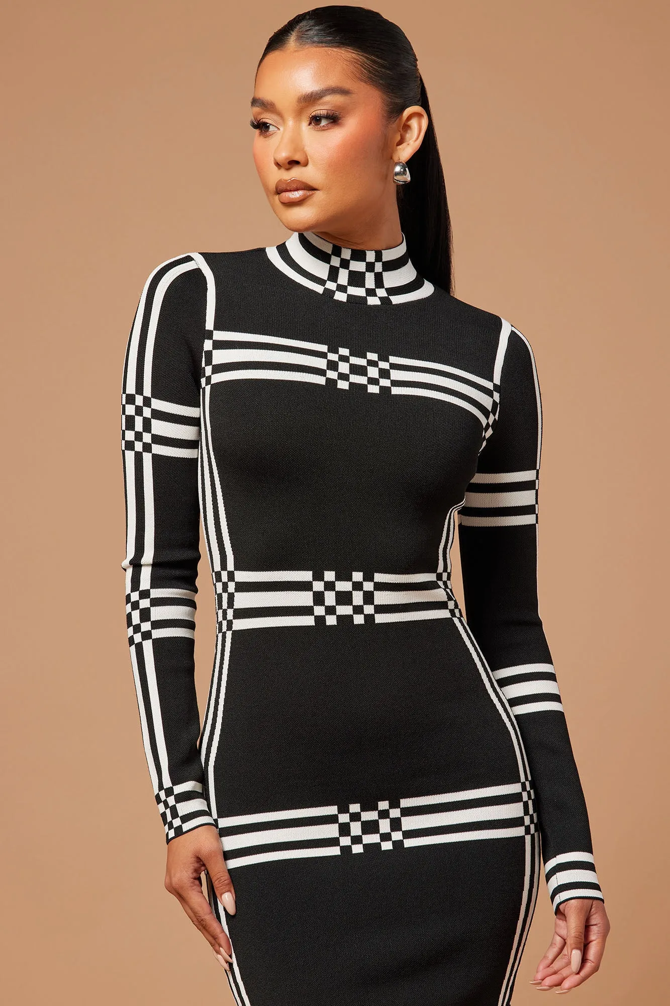 Abbie Knit Midi Dress - Black/White