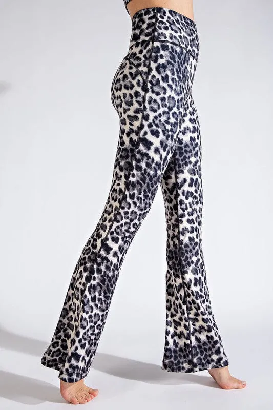 Black Plus Size Animal Print Flared Yoga Pants