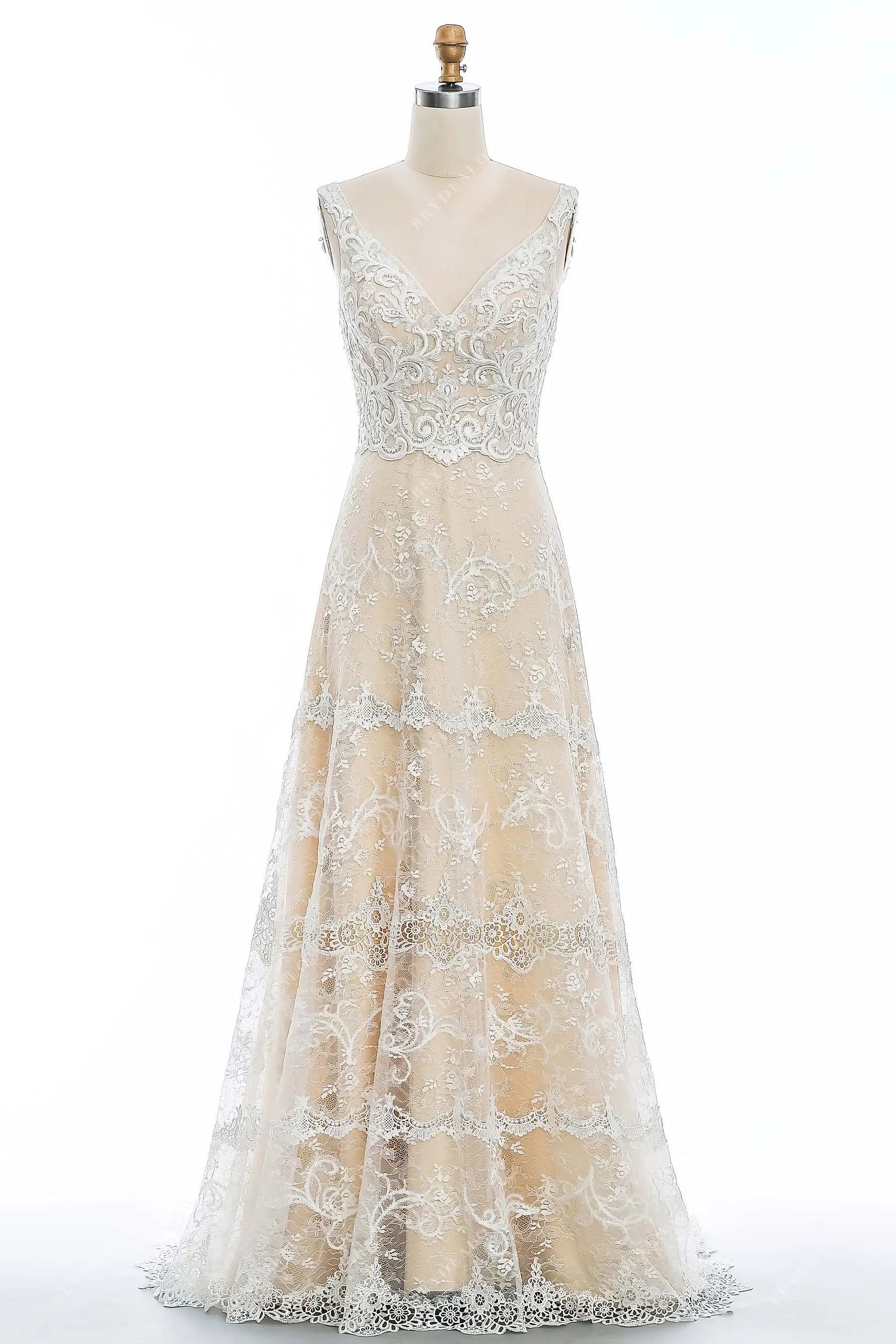 Classic A-line Champagne Floral Lace Straps Wedding Dress