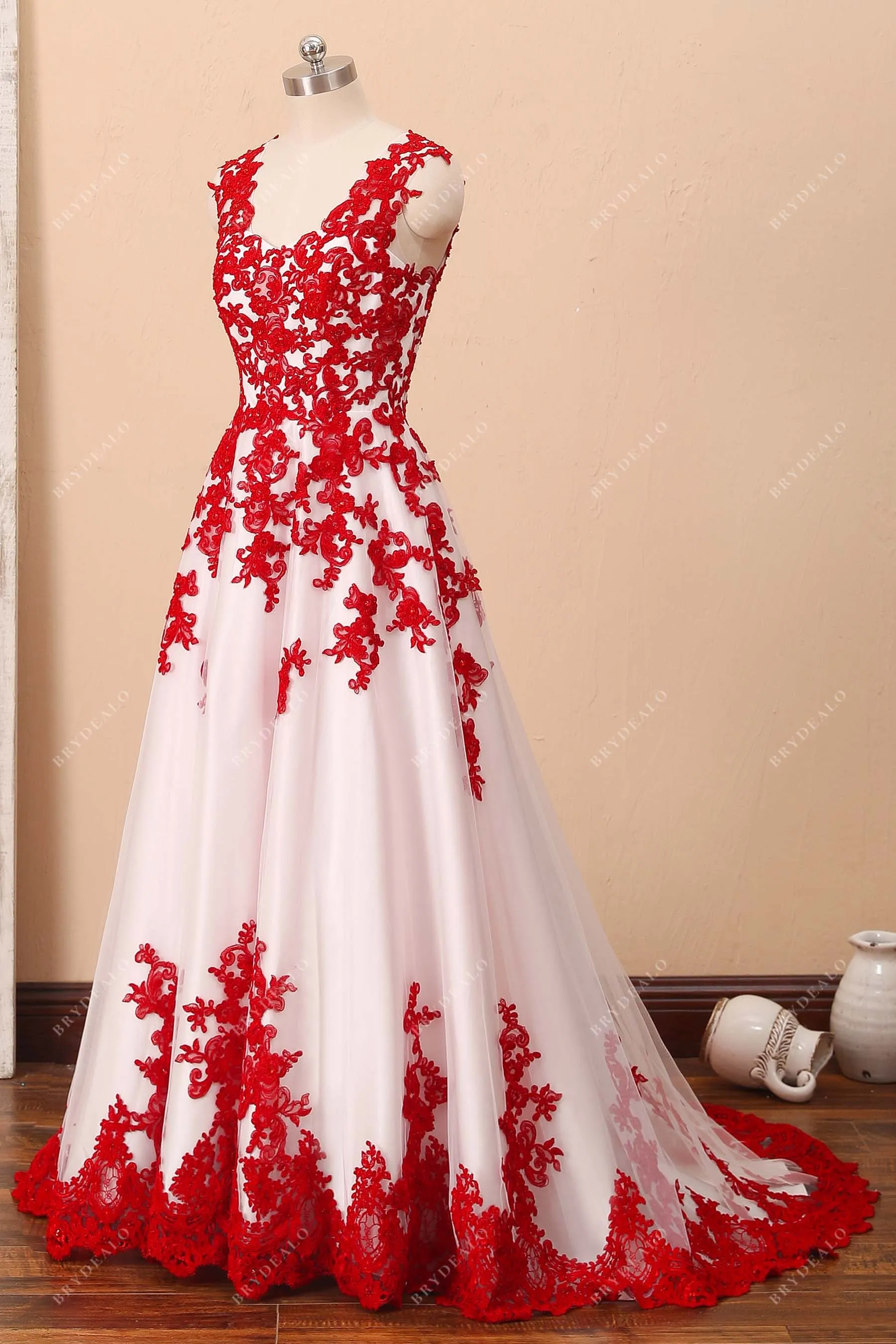 Fancy Red Lace White Satin V-neck Tank Sleeve Wedding Dress