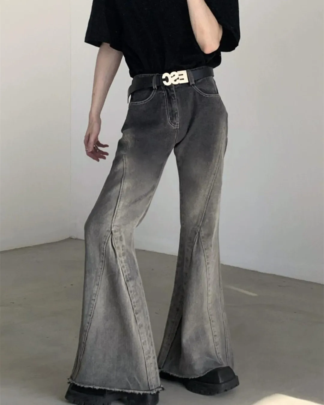 Gradient Flared Denim Pants AUW0001