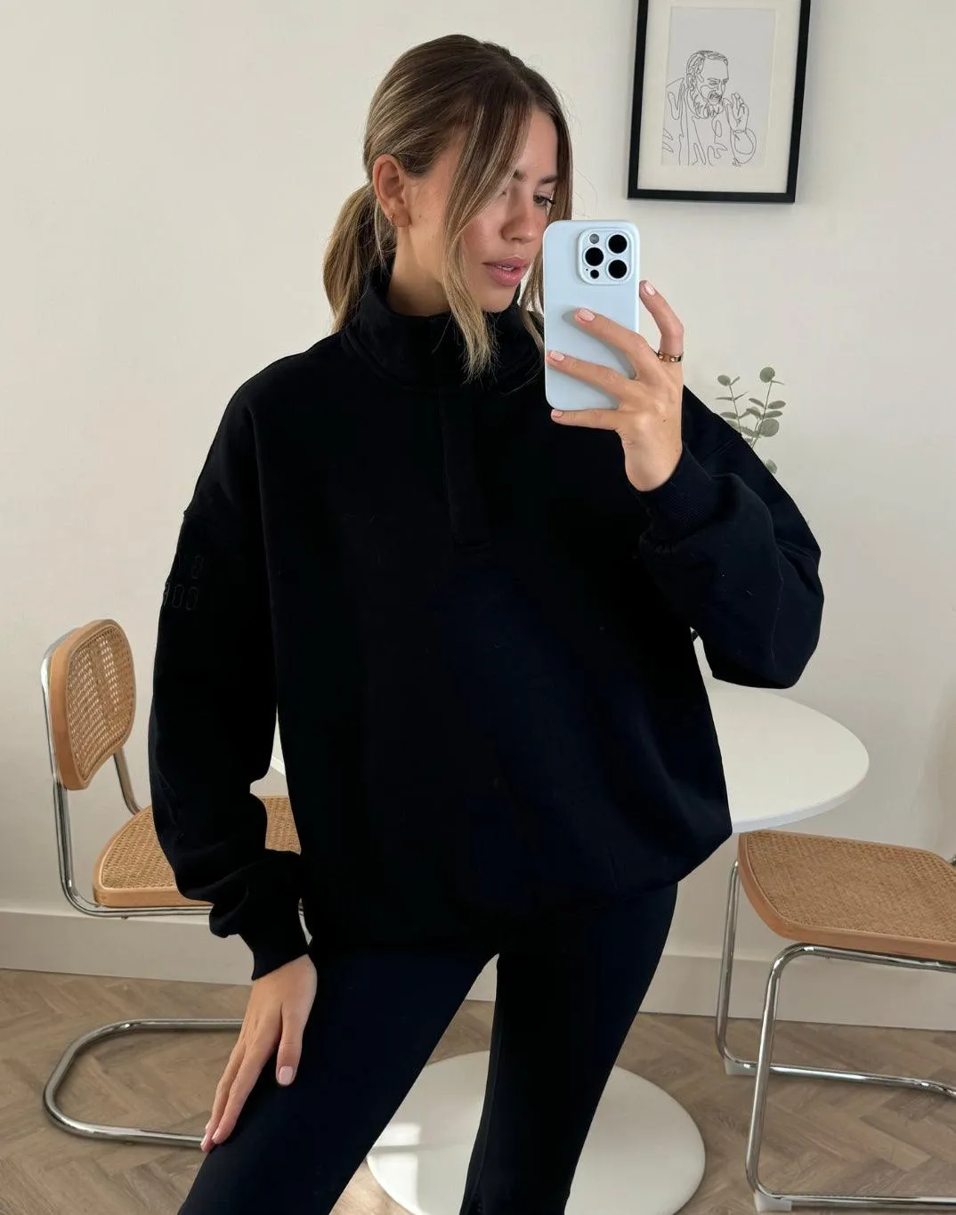 Gym Coffee Snap Collar Sierra Sweatshirt (Unisex) - Black