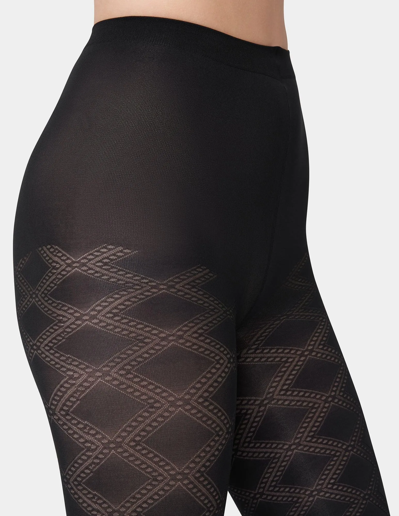 Hue Pointelle Diamond Tight with Control Top