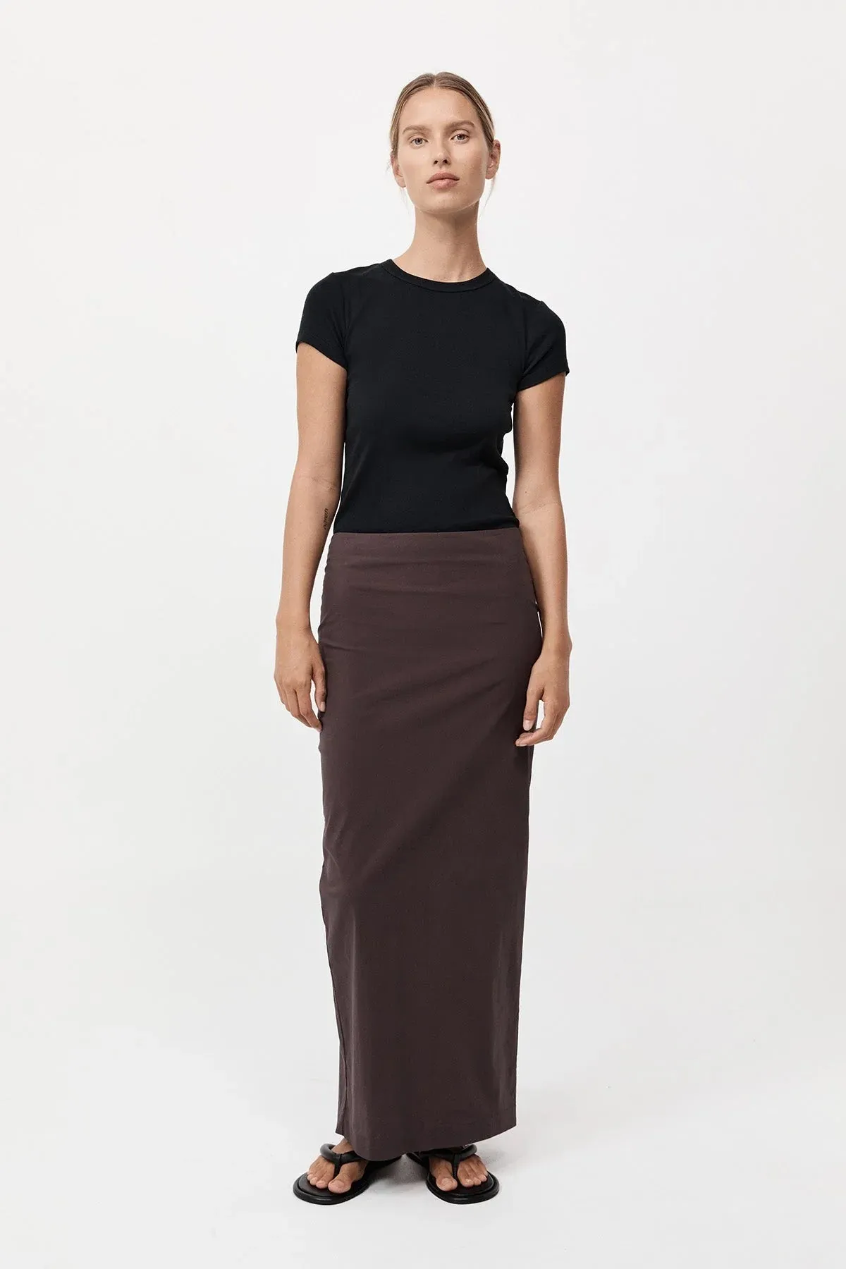 MINIMAL COLUMN SKIRT - CHOCOLATE PLUM