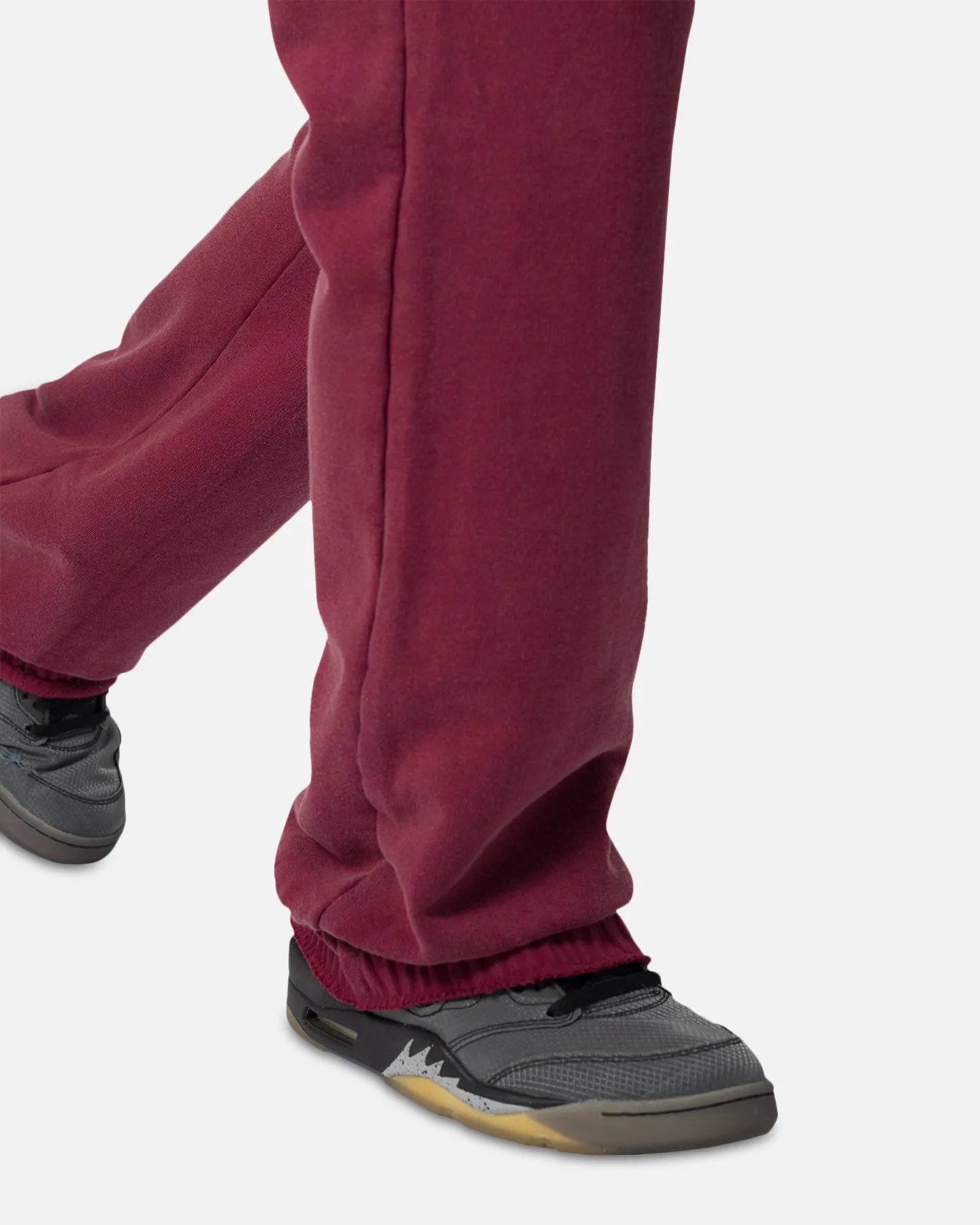 MNML Washed Flare Sweatpants Magenta