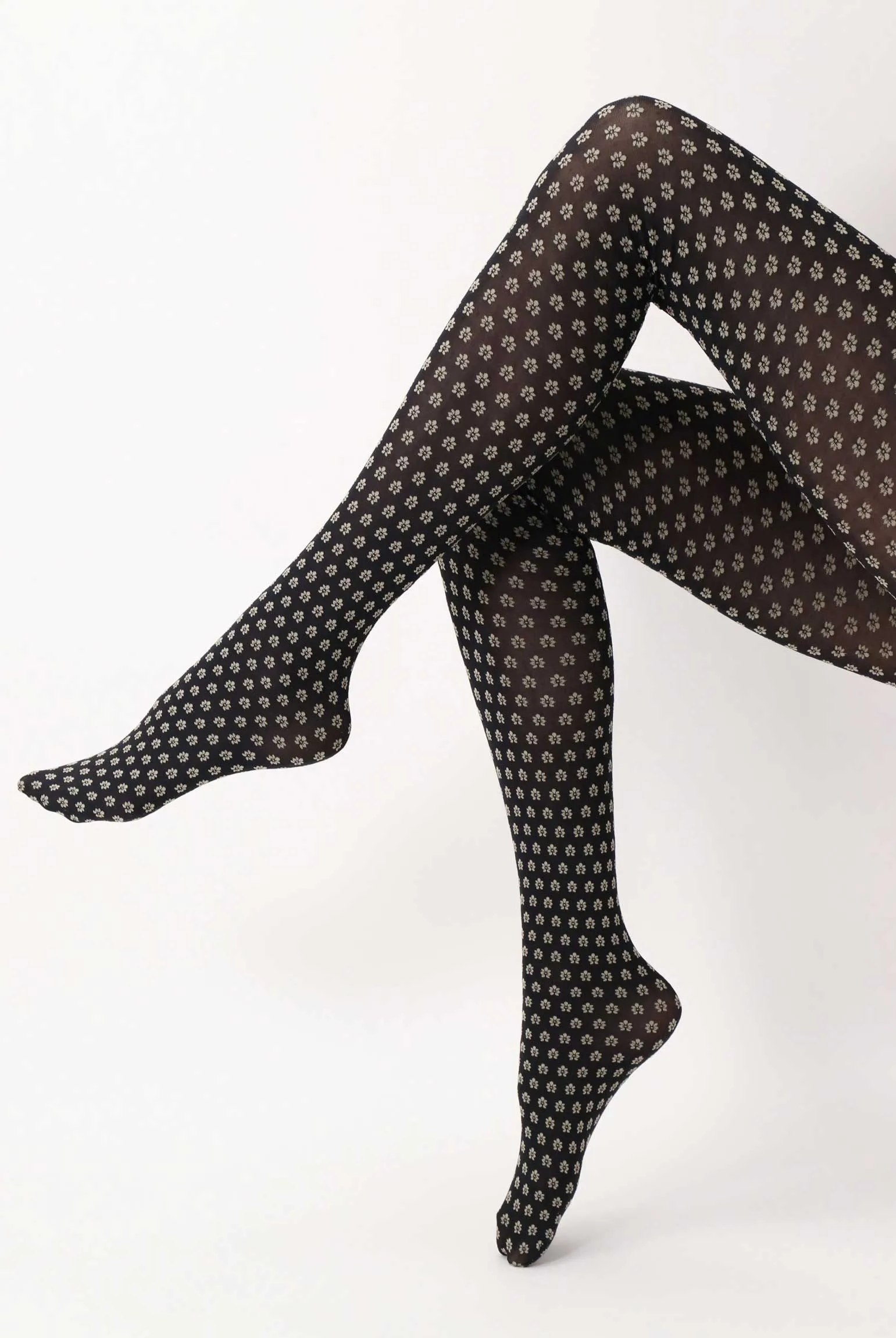 Oroblu Little Flowers Opaque Pattern Tights