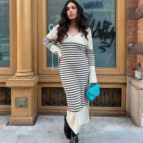 Stripe V-Neck Slim-Fitting Long Sleeves Knit Dress 1370