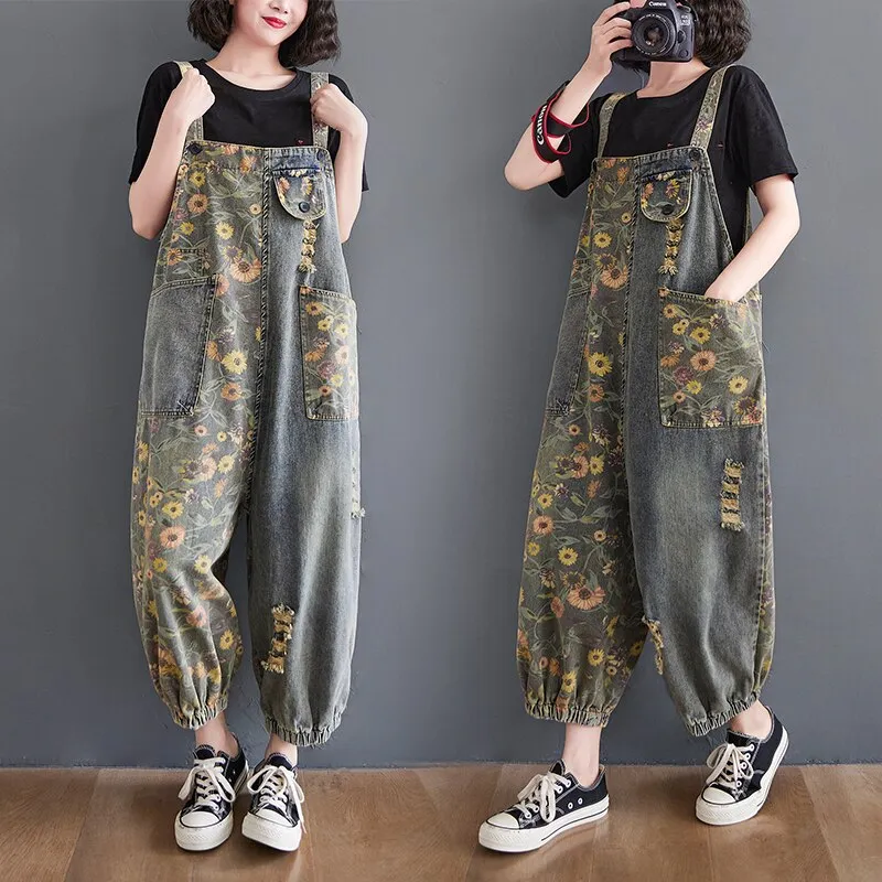 TEEK - Baggy Floral Overalls