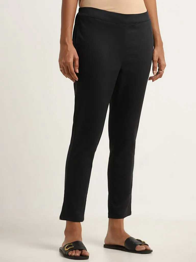 Utsa Black Mid-Rise Cotton Ethnic Pants