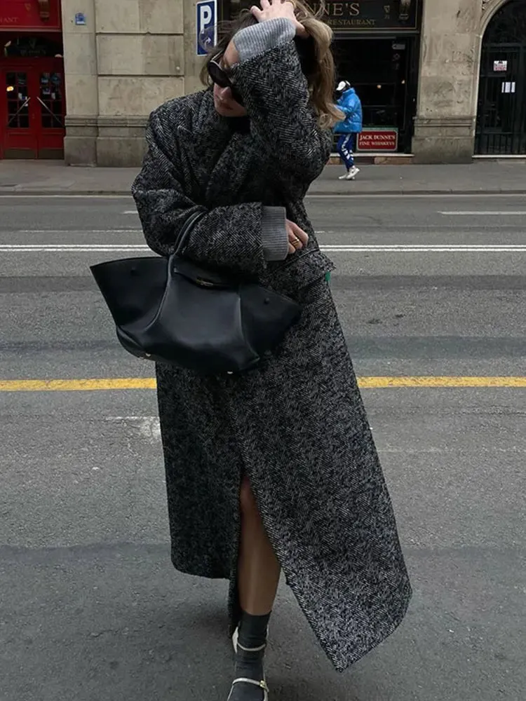 Vera - Herringbone maxi coat