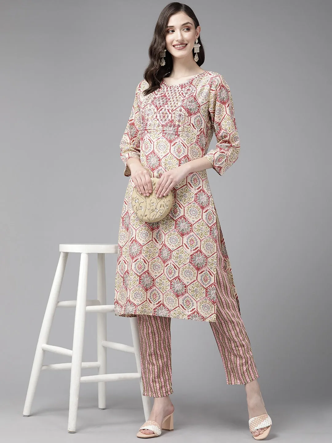 Women Beige Silk Blend Kurta Set