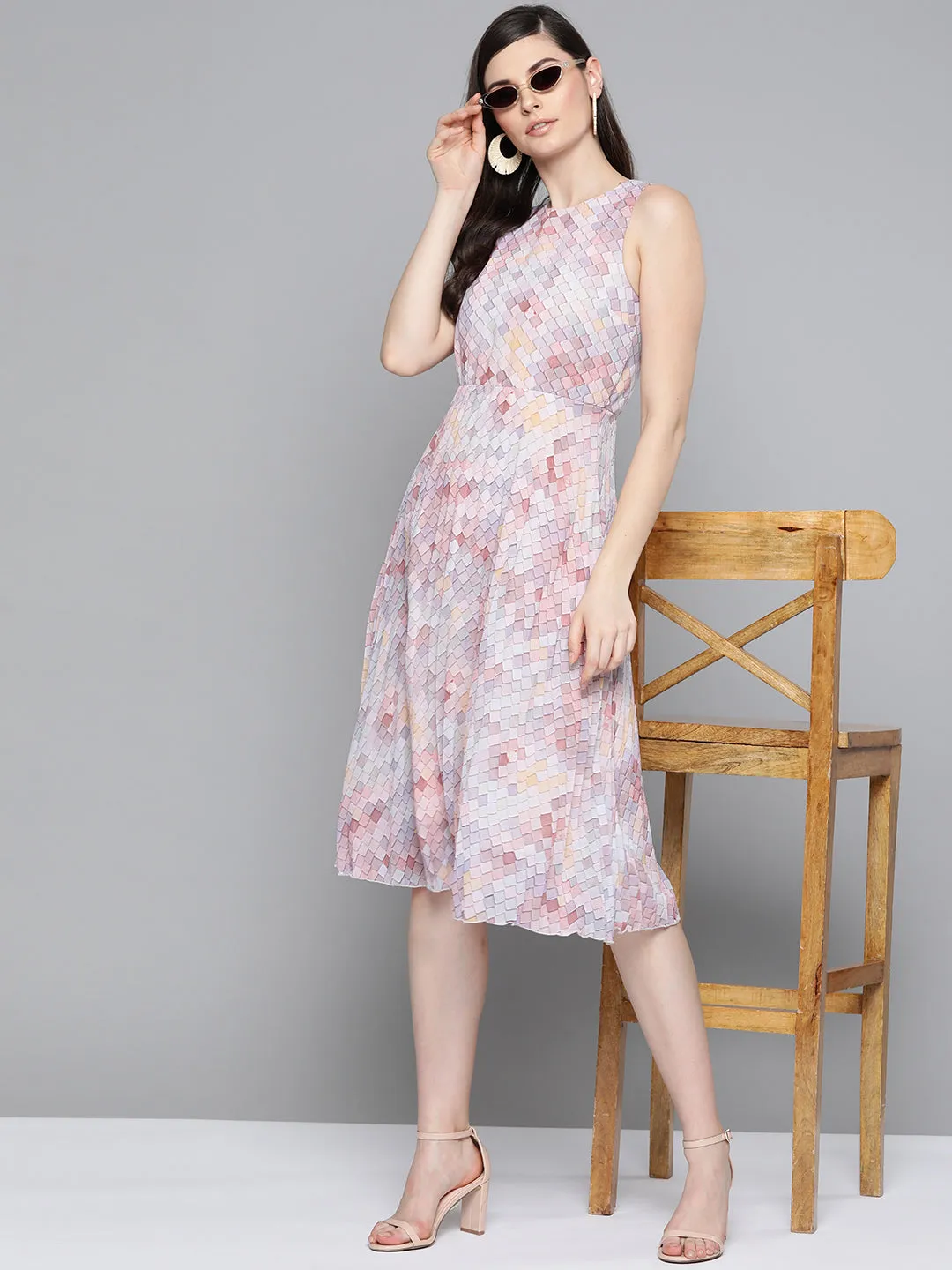 Women Peach Tile Print Pleated Midi Dress