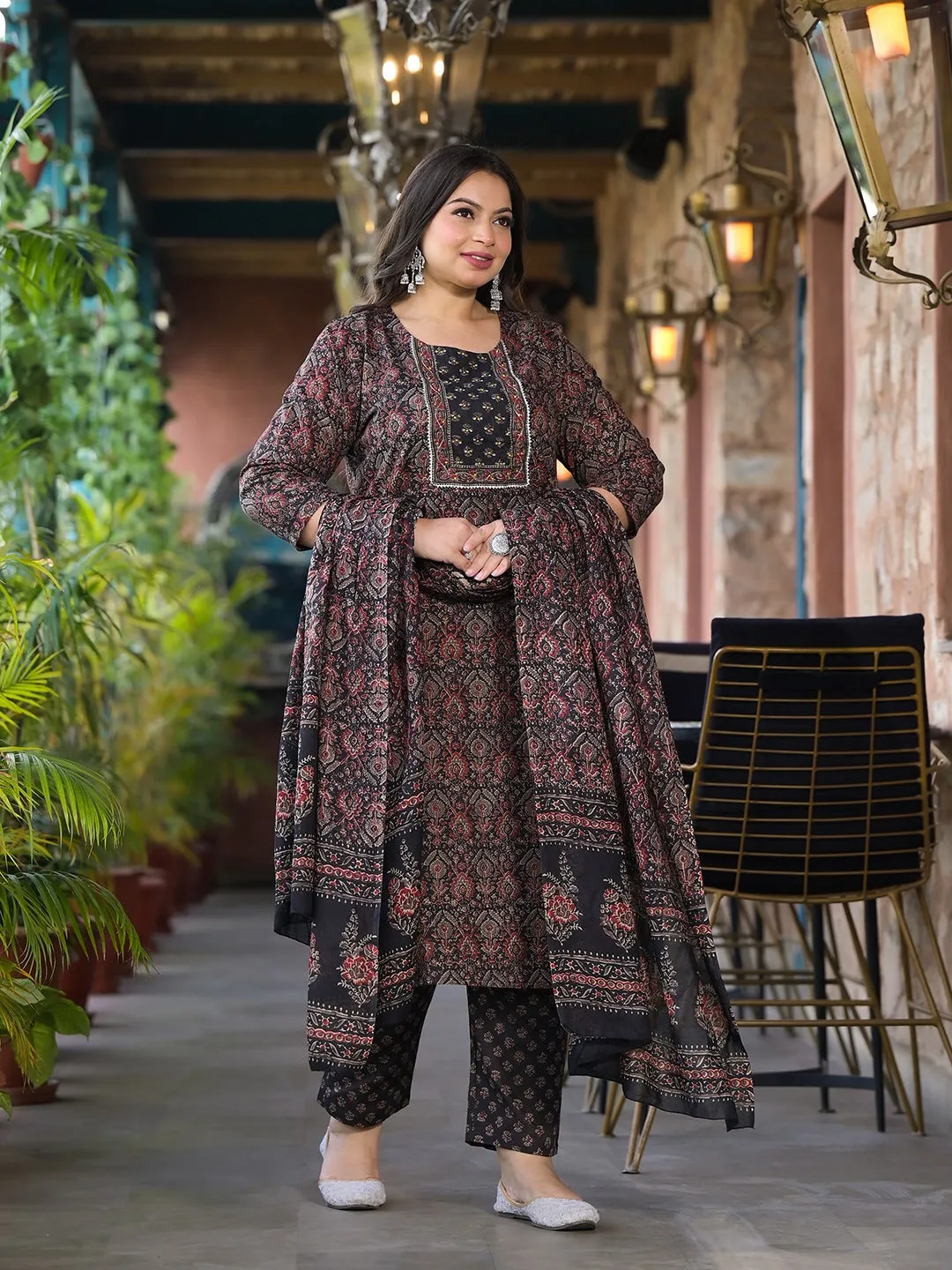 Women Plus Size Black And Red Pure Cotton Kurta Set With Dupatta