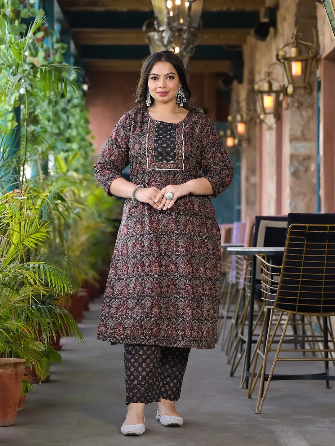 Women Plus Size Black And Red Pure Cotton Kurta Set With Dupatta