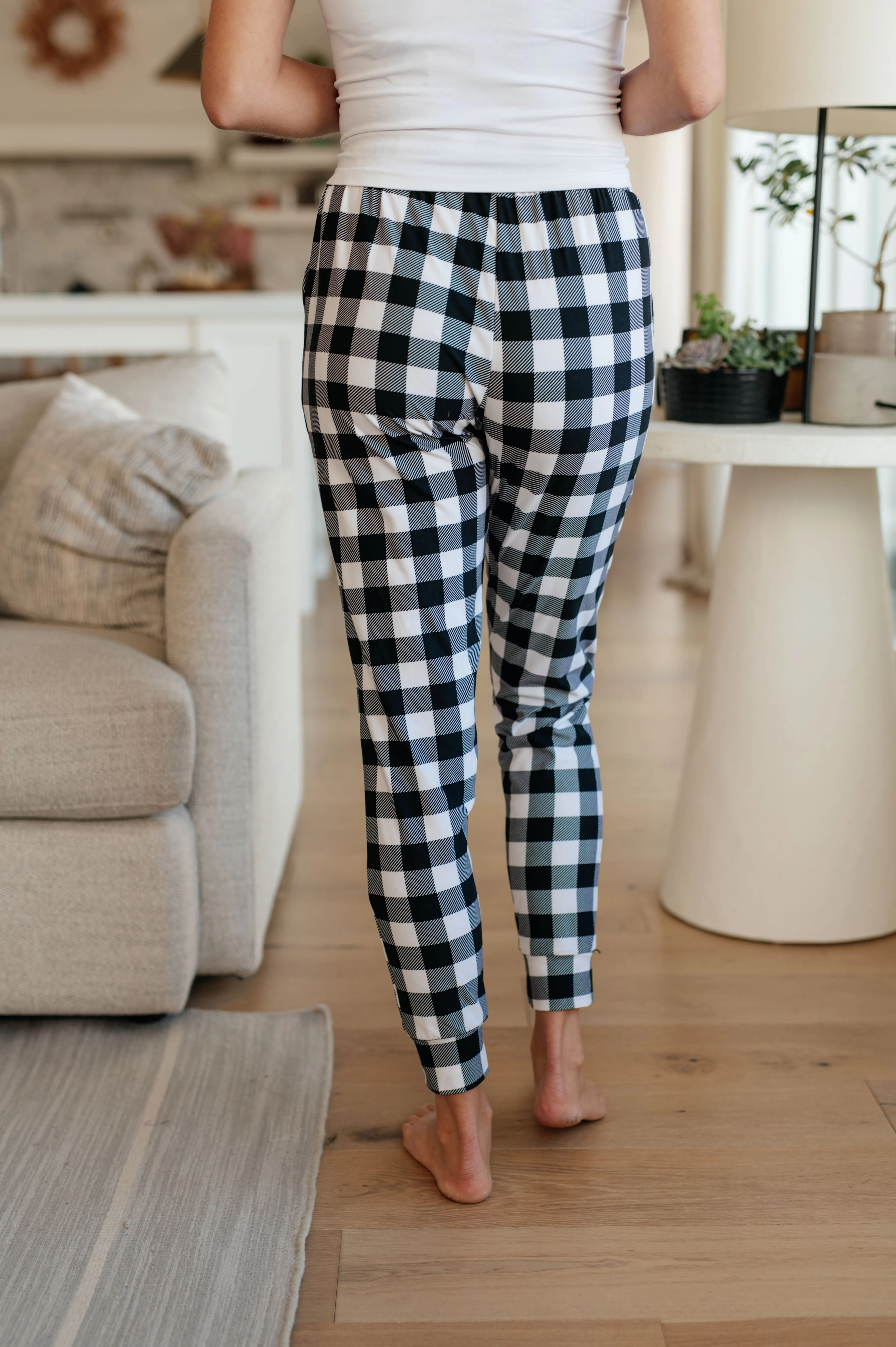 Your New Favorite Joggers in Black and White Check